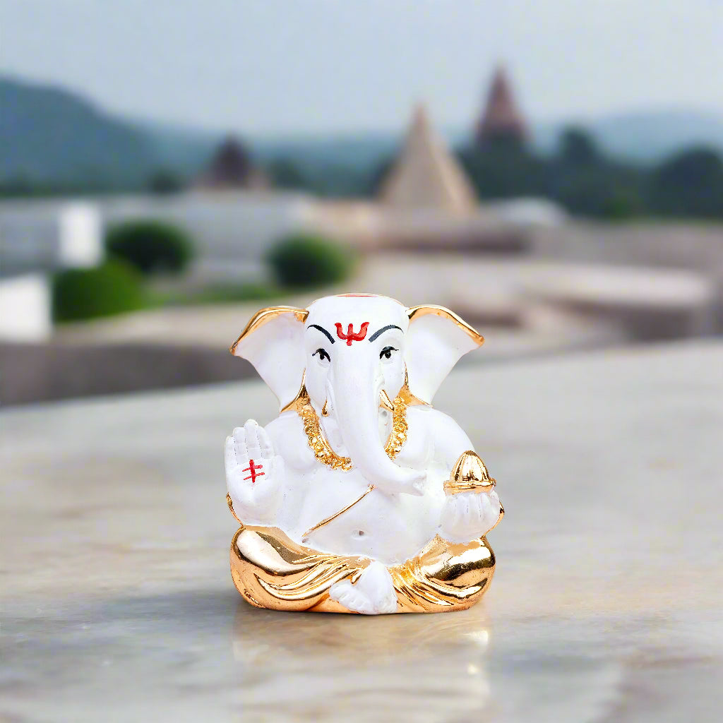 White Marble Ganesha Idol for a Blessed Home
